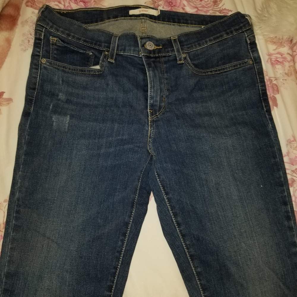 Girls levi skinny jeans